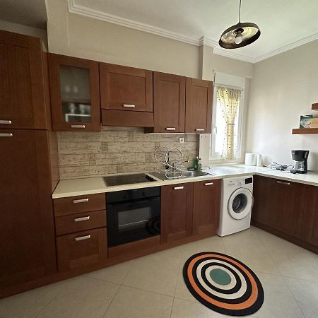 Arya Guesthouse Polýgyros 外观 照片